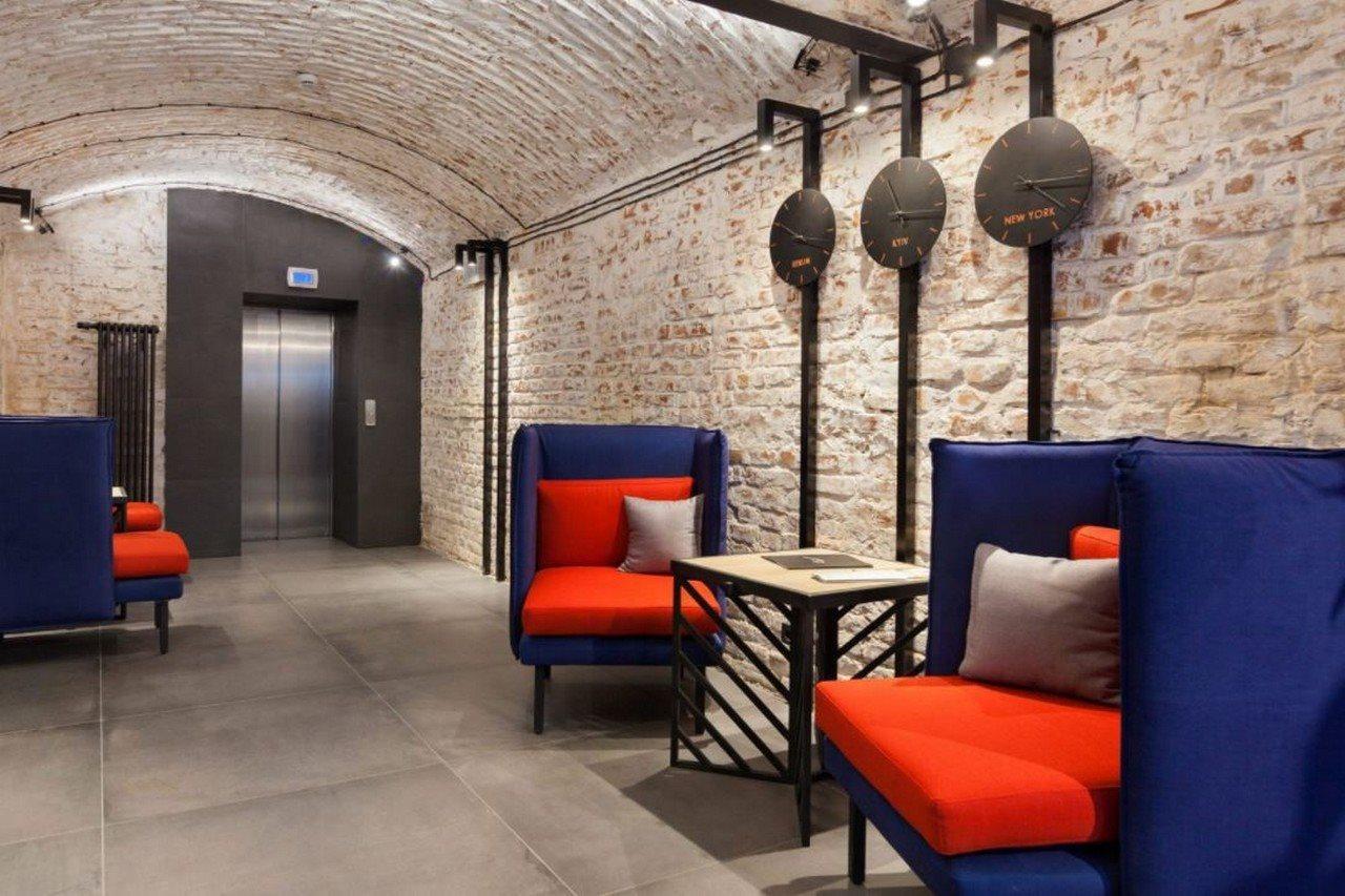 Ferenc Hotel & Restaurant Lviv Exterior photo