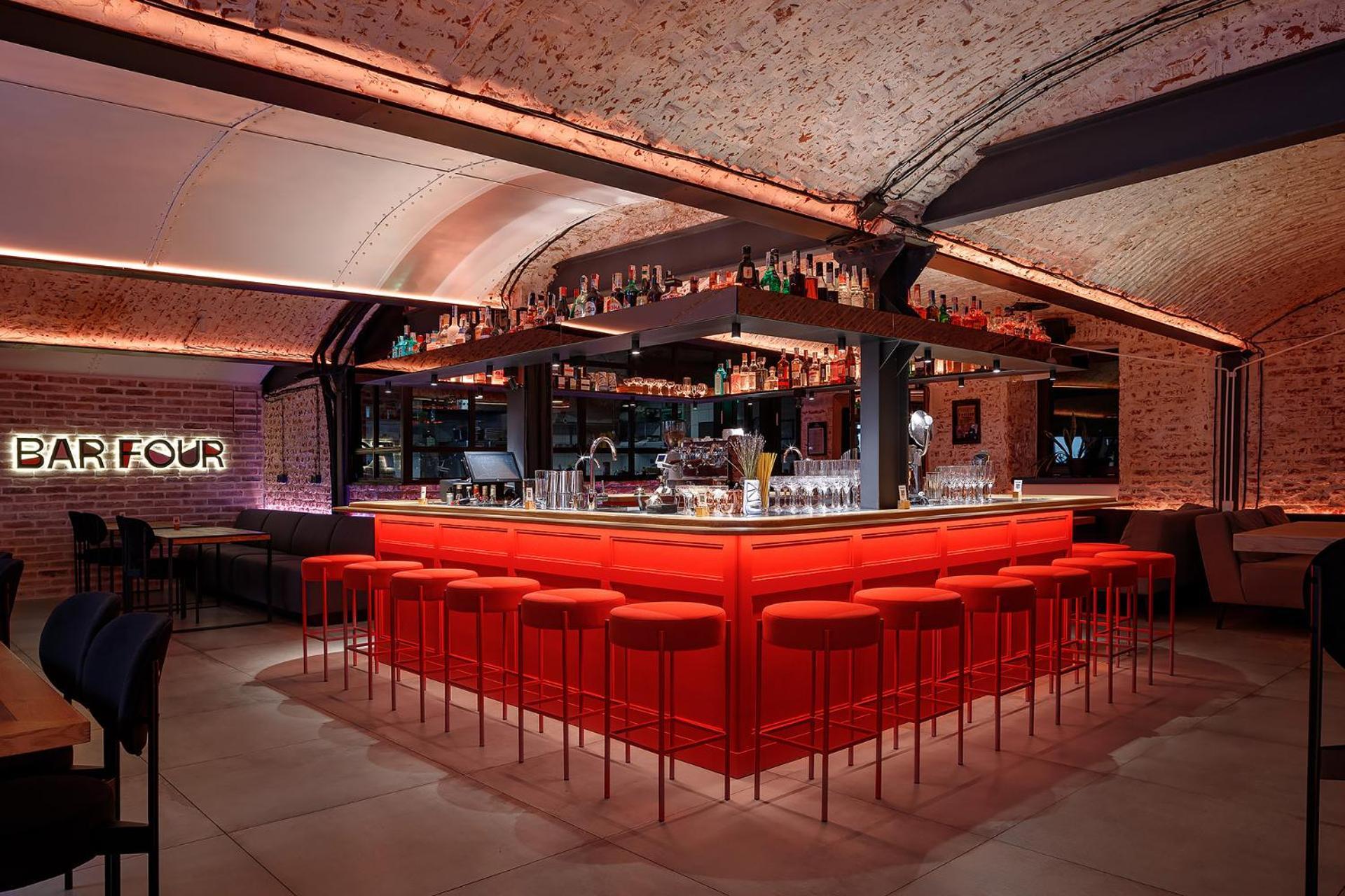 Ferenc Hotel & Restaurant Lviv Exterior photo