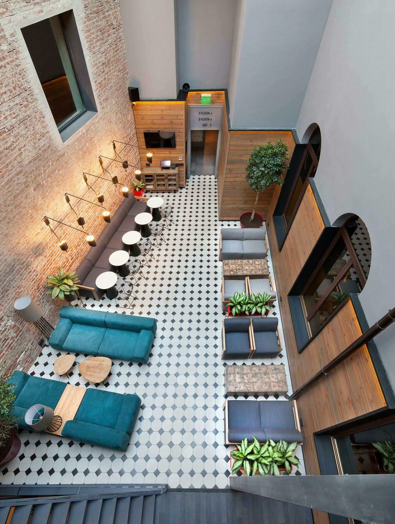 Ferenc Hotel & Restaurant Lviv Exterior photo