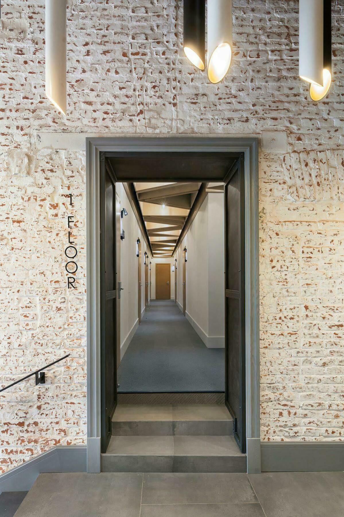 Ferenc Hotel & Restaurant Lviv Exterior photo